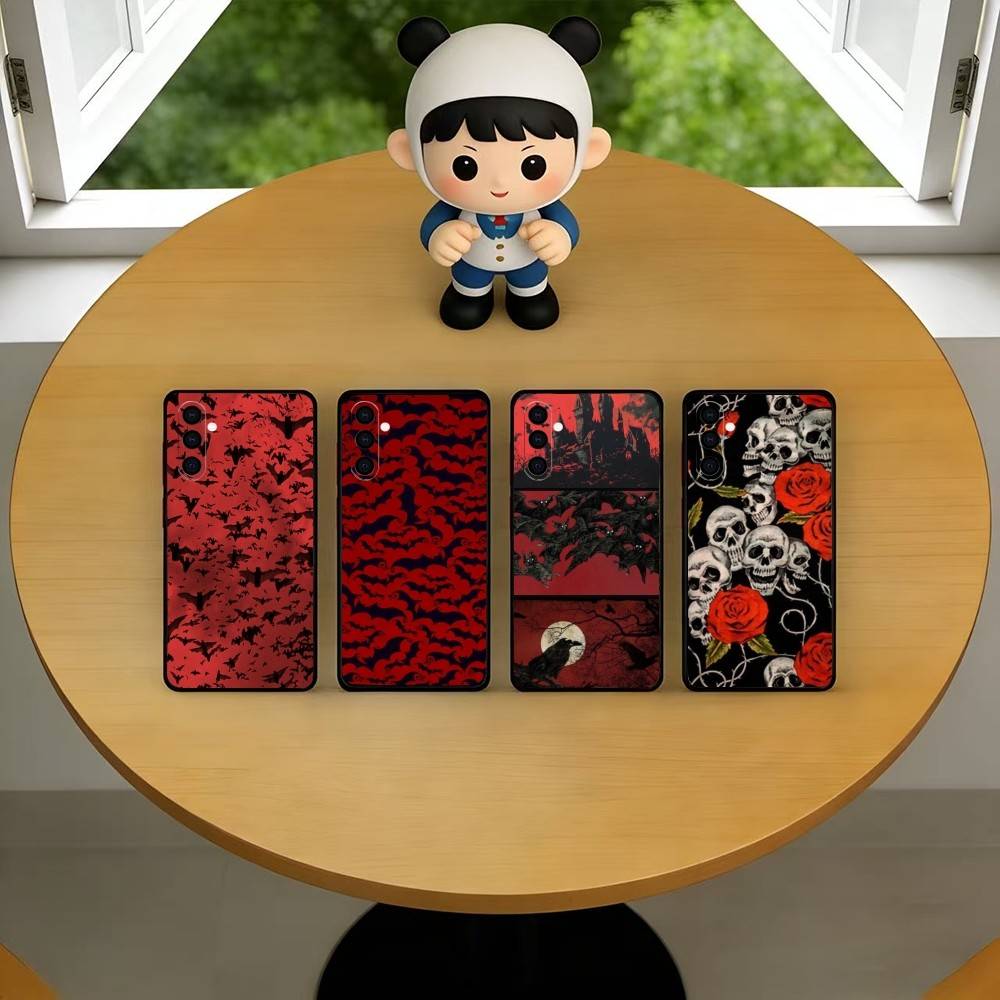 Vintage Floral Pattern Soft Case - Casing Ponsel Pola Trendi Tengkorak Kelelawar